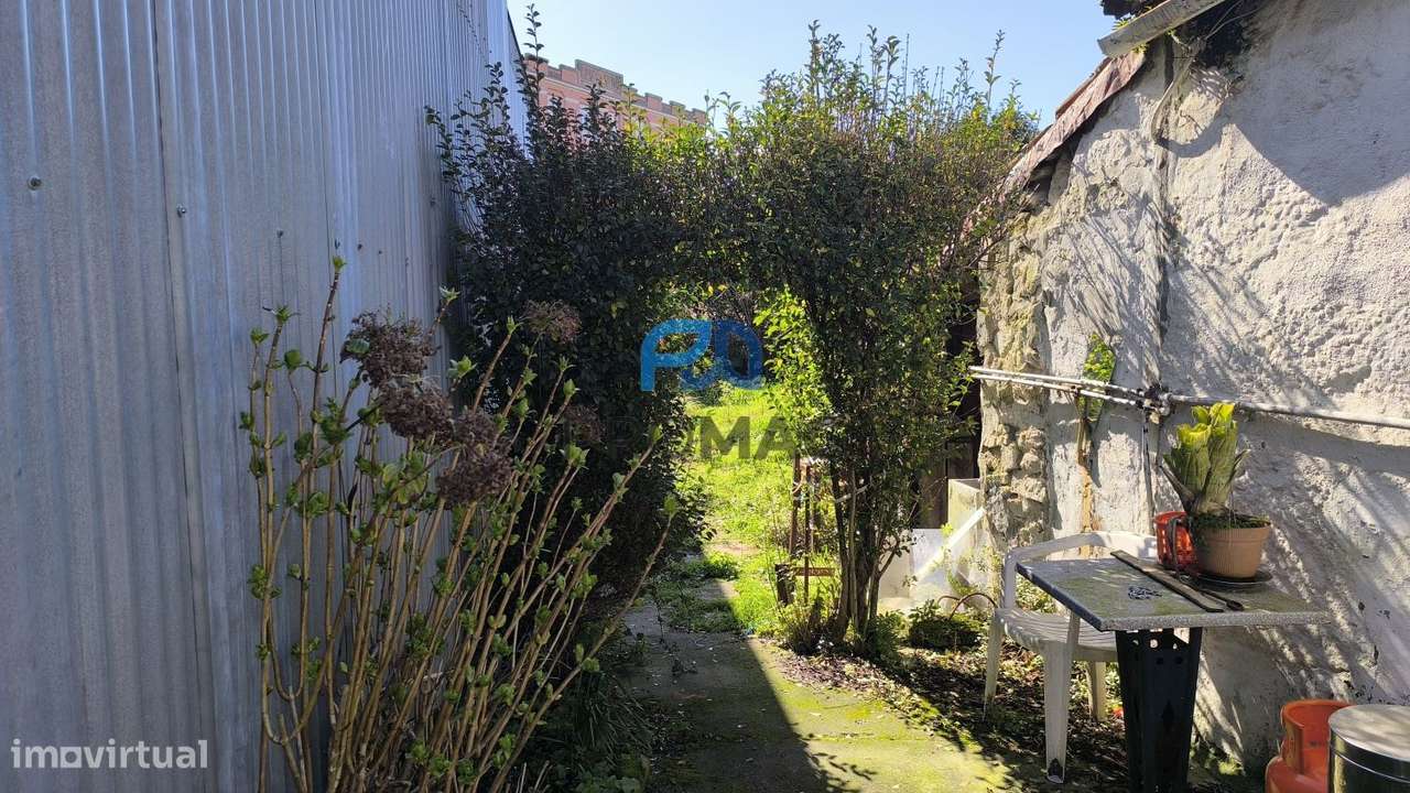 Casa térrea centenária com terreno - Grande imagem: 5/19