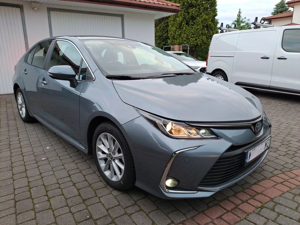 Toyota Corolla Seria E21 1.8 Hybrid Comfort 2022