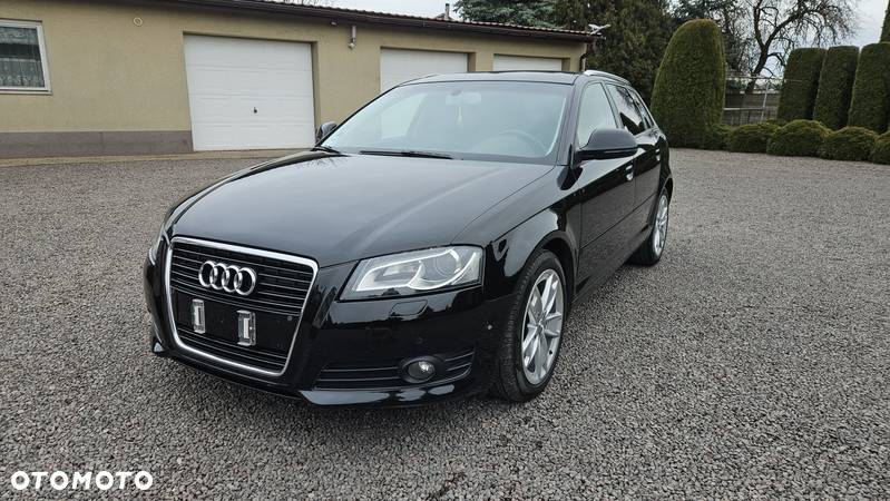 Audi A3 2.0 TDI Sportback DPF Ambition - 1