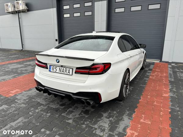 BMW Seria 5 M550i xDrive - 13