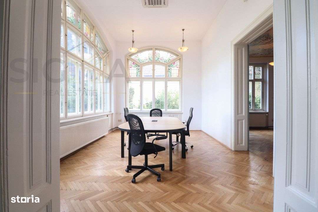 Vila Interbelica de lux pentru birouri in Cluj-Napoca - Imagine principală: 3/17