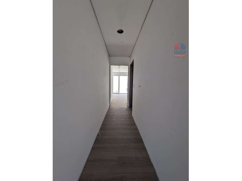 APARTAMENTO T1 NOVO | CONDOMÍNIO FECHADO | VISTA MAGNÍFICA-14