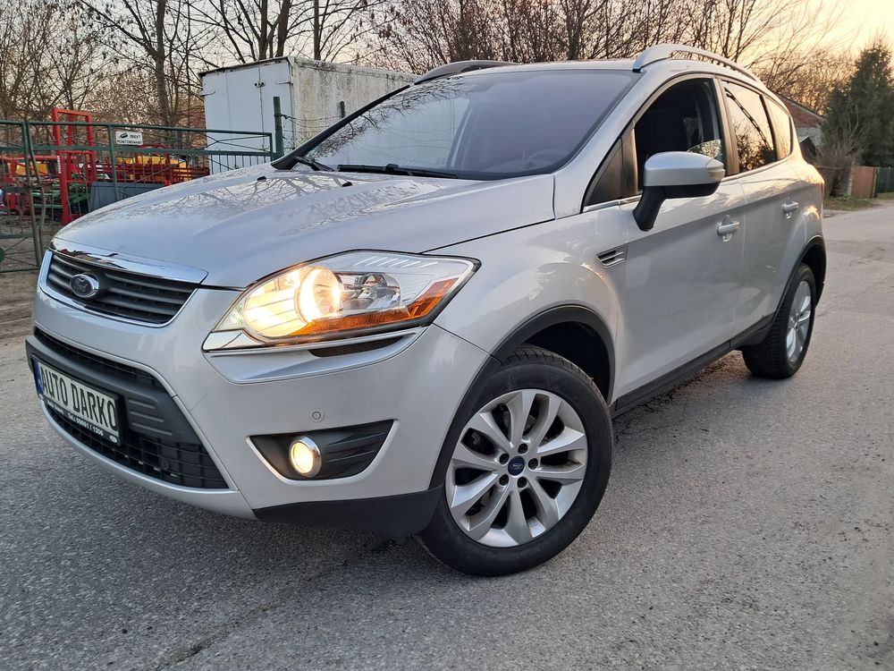 Ford Kuga I 2.0 TDCi 2x4 Champions Edition 2011