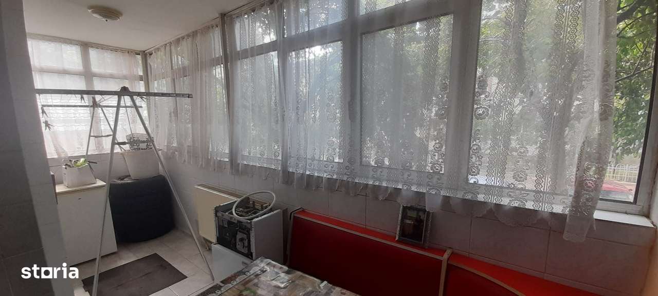 Piata Rahova,strada Buzoieni,4 camere-10