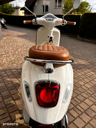 Vespa Primavera - 8