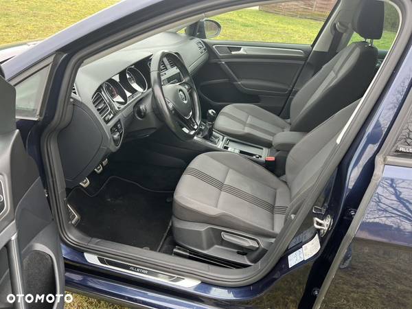 Volkswagen Golf 1.2 TSI BlueMotion Technology Allstar - 8