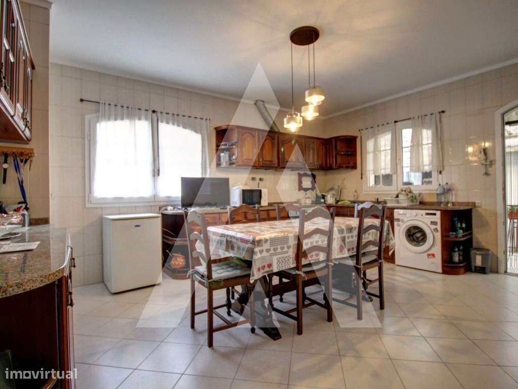 Moradia isolada em Oiã-8