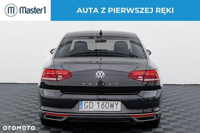 Volkswagen Passat 2.0 TDI Elegance DSG - 14