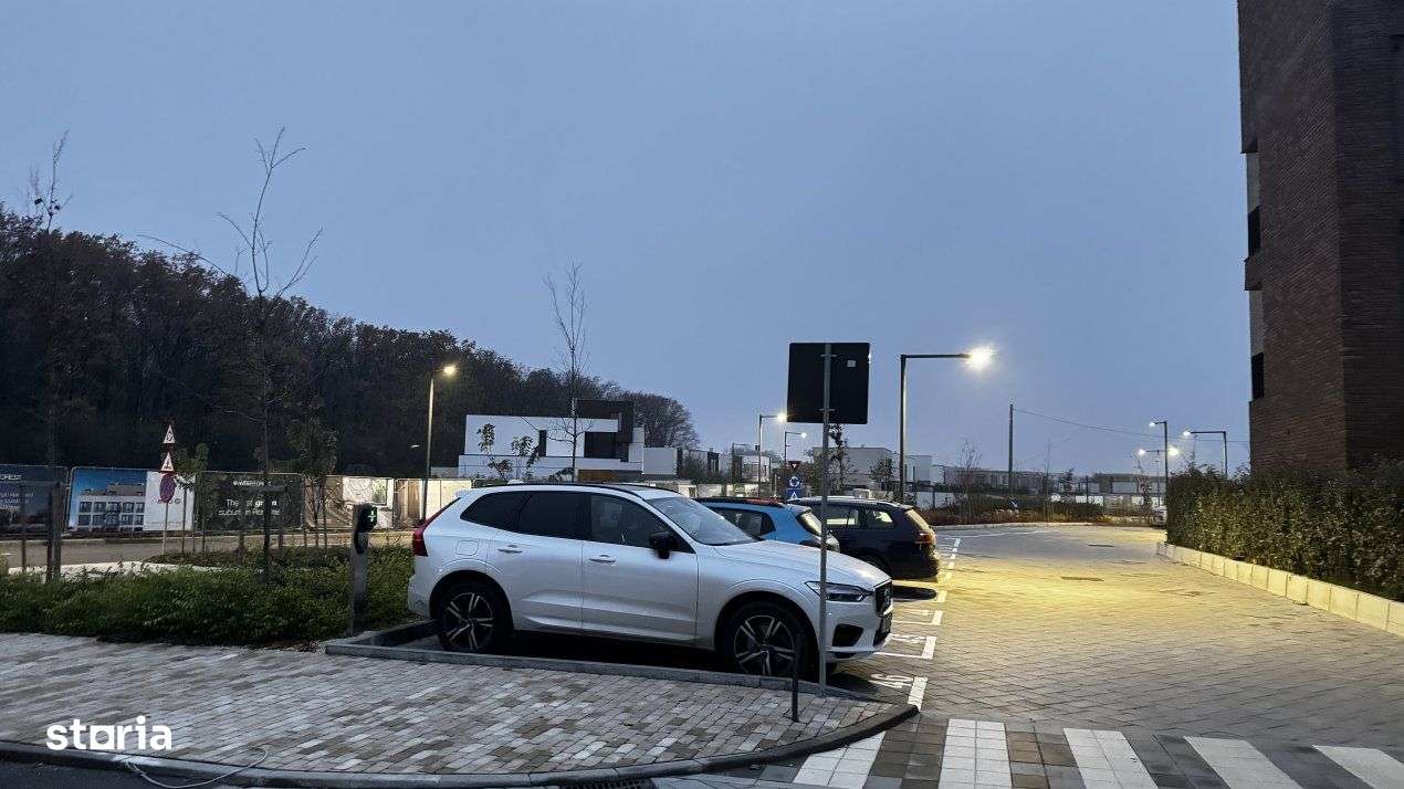 De inchiriere 2 camere cu gradina in Amber Forest - Imagine principală: 4/15