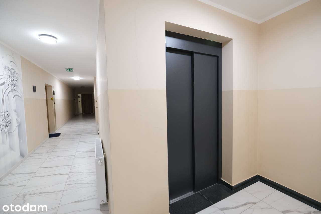 2-pokojowe mieszkanie plus 58 m2 poddasza - nowy blok w centrum Moniek-3