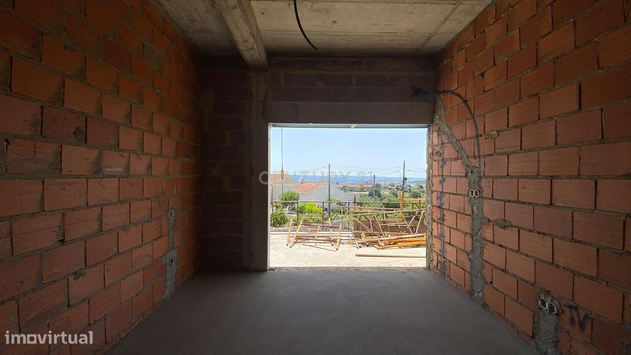 Moradia Nova T4 em Tomar | Vista para o Castelo | Arquitetura Contempo-30