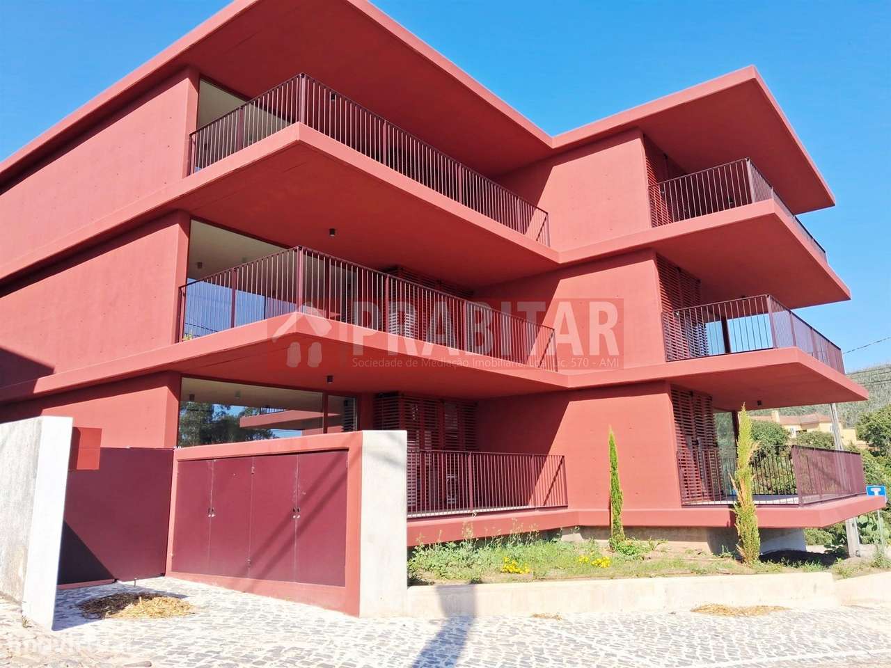 APARTAMENTO T2 . NOVO-0