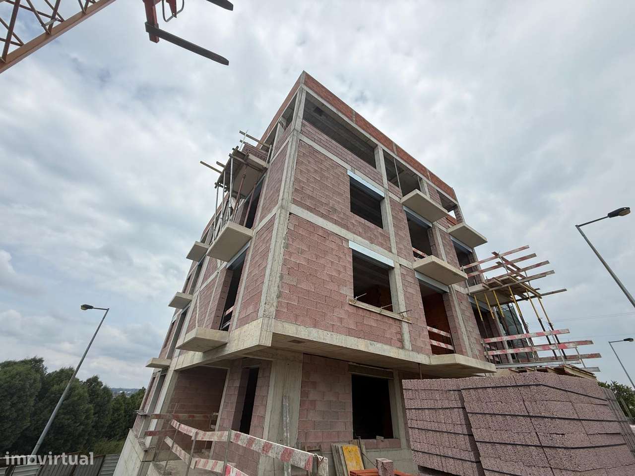 Apartamento T1+1 em empreendimento Gandra Wood Garden-20