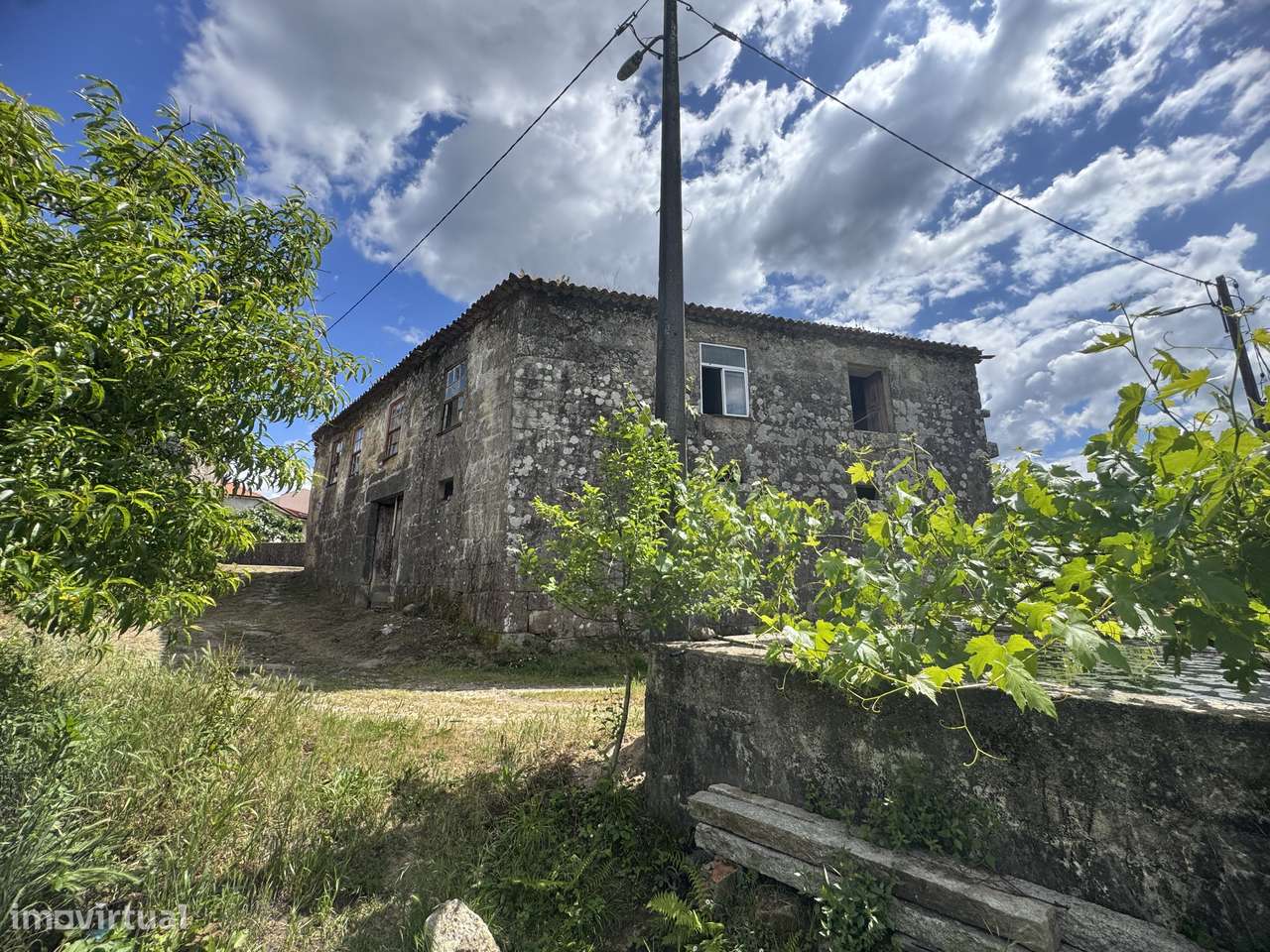Moradia, granito p/recuperar – Oliveira de Frades-28