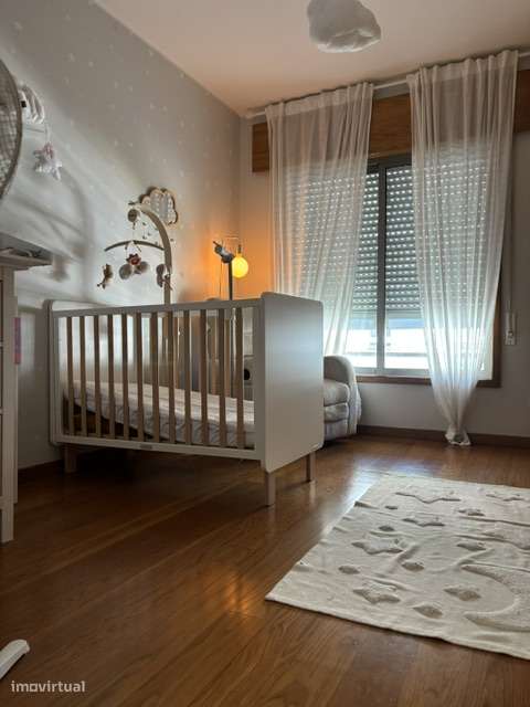 Excelente Apartamento T2 - Guardeiras, Maia - Garagem e Arrumos-9
