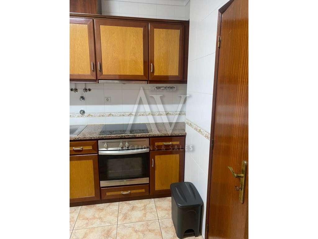 Excelente T1 na Guia, Pombal - Com arrecadação e garagem - Grande imagem: 2/26