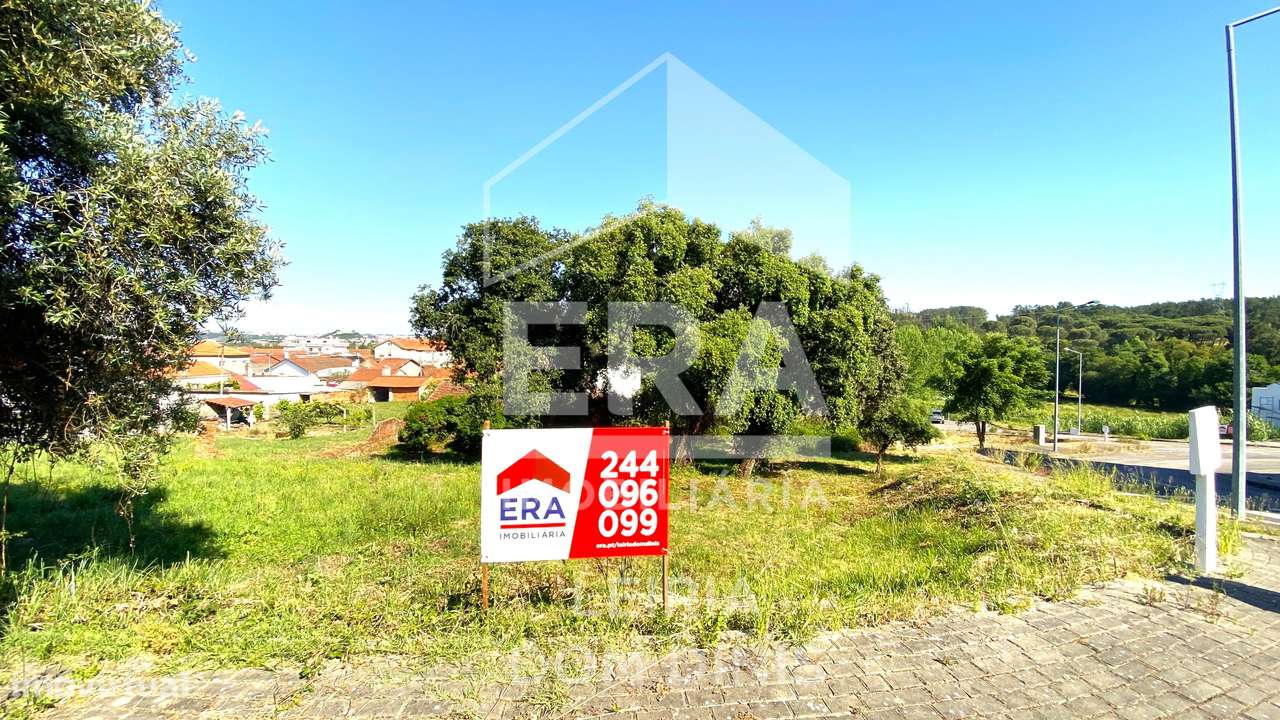 Terreno urbano de 790m² com acesso asfaltado em Leiria - Grande imagem: 3/7