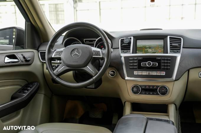 Mercedes-Benz ML 250 BlueTec 4MATIC Aut - 8