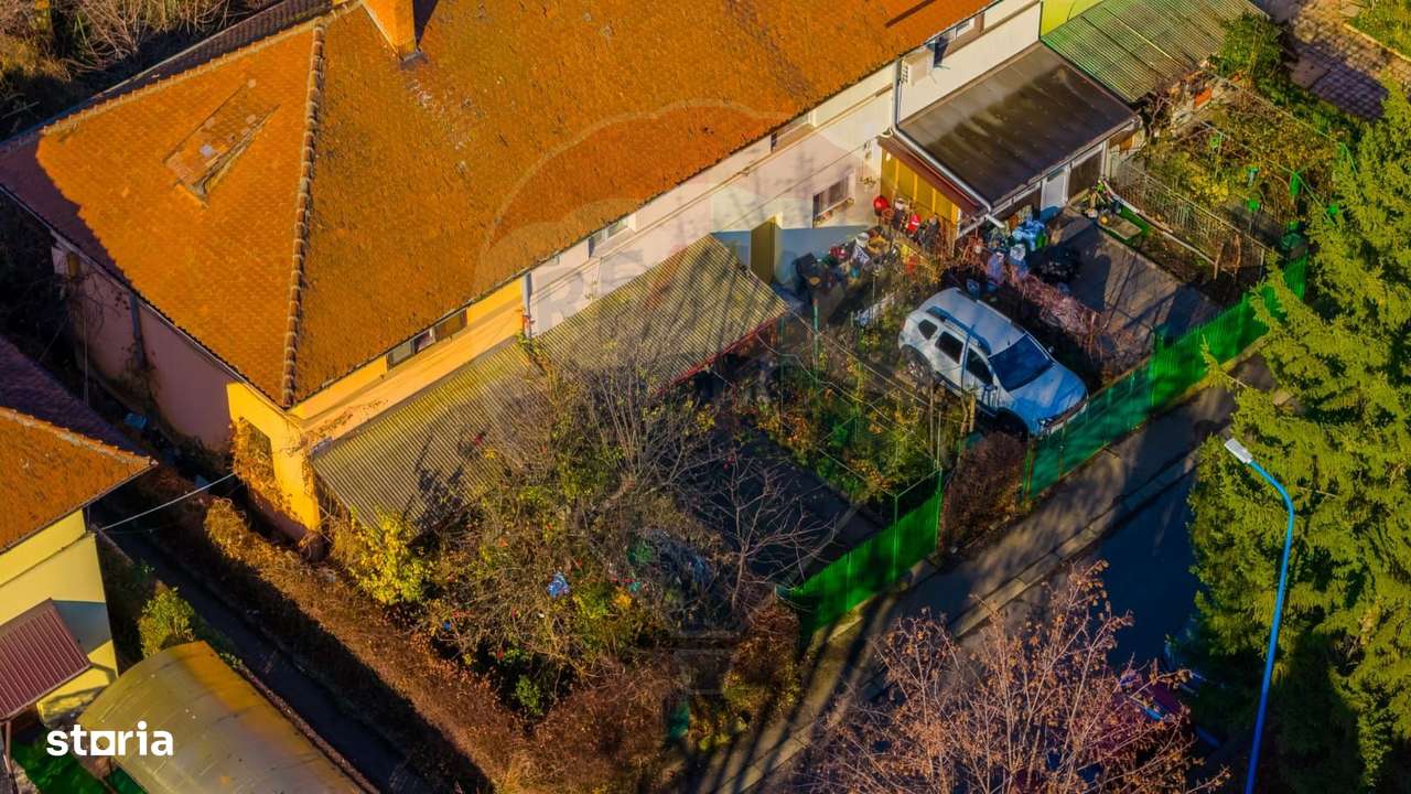 Casă "insiruita" 3 camere D+P+1+ pod/  str Forjei  - Brasov - Imagine principală: 4/20