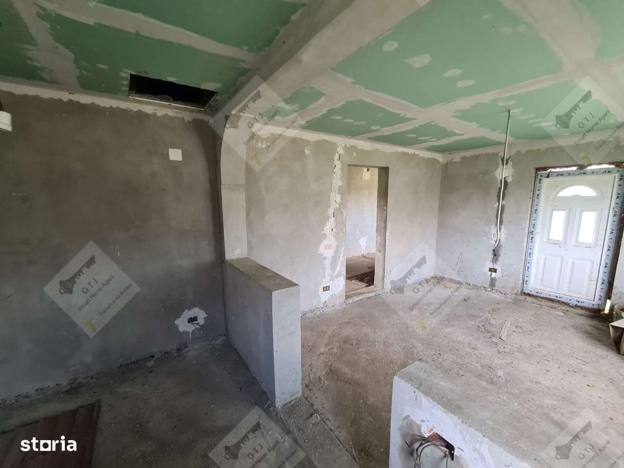 Casa Garoafa 120mp -Teren 2250mp Acces Rapid E85/Autostrada-3