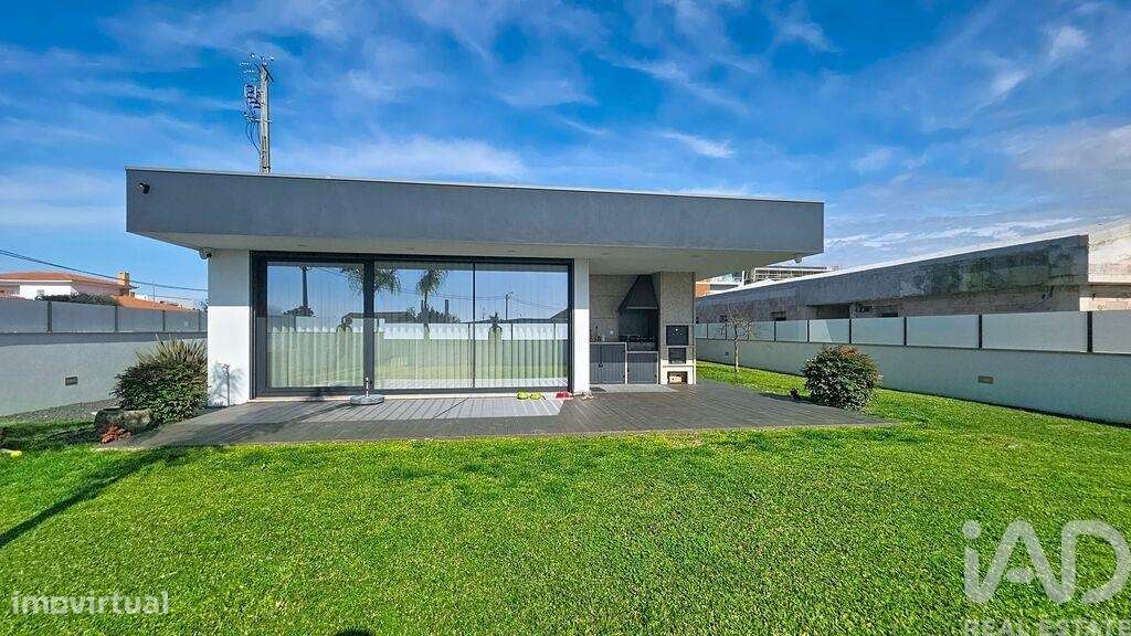 Moradia térrea T3 em Avanca de 168 m2 - Grande imagem: 3/31