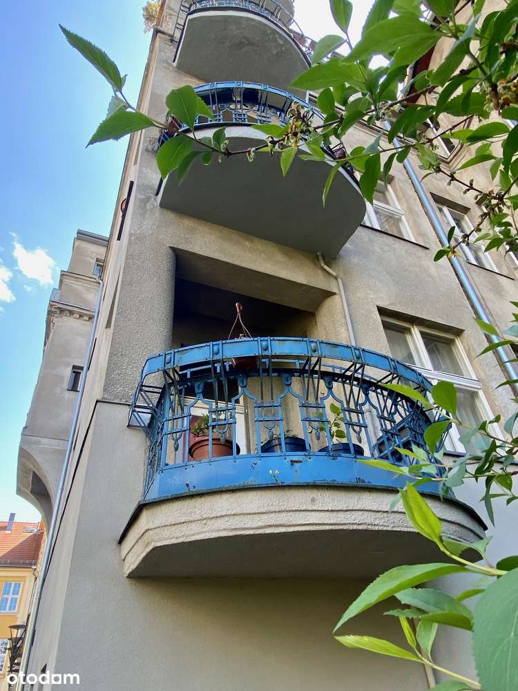 Borek_2 balkony_3 sypialnie_kamienica-10