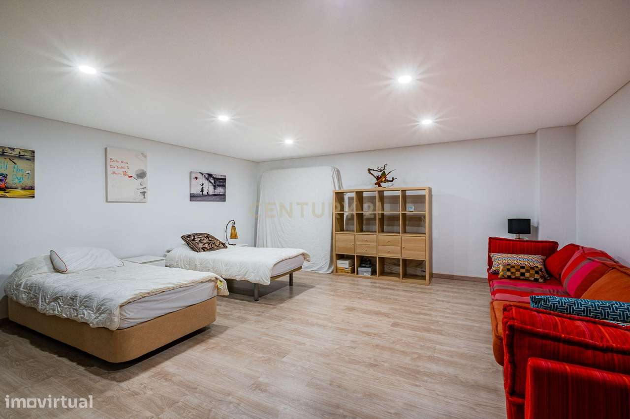 Villa de Luxo com 5 quartos e Vista Mar Panorâmica-35