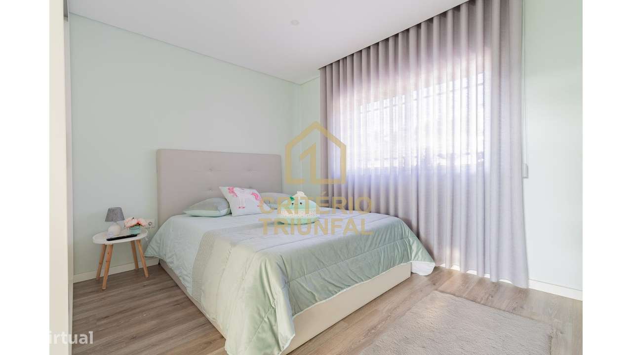 Moradia T3 com Habitação T2 Independente-17