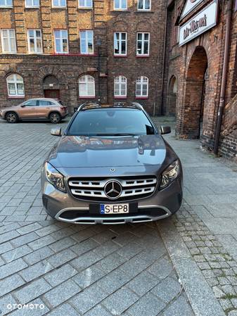 Mercedes-Benz GLA 250 4-Matic AMG Line - 1