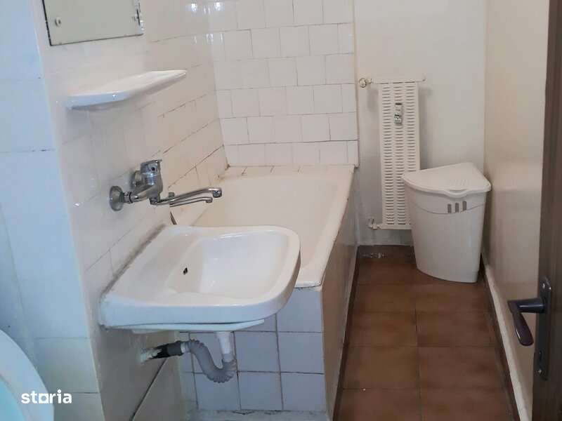 Lacul Tei, Parc, Universitatea Tehnica de Constructii, semistradal-13