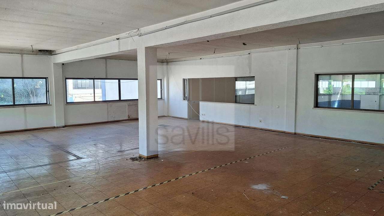 Armazém e escritórios | Massamá-Queluz - Grande imagem: 5/13