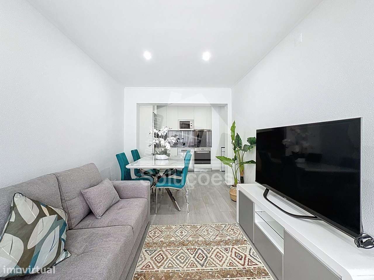 Apartamento T1 Renovado na 1º linha da Praia da Rocha - Grande imagem: 5/13