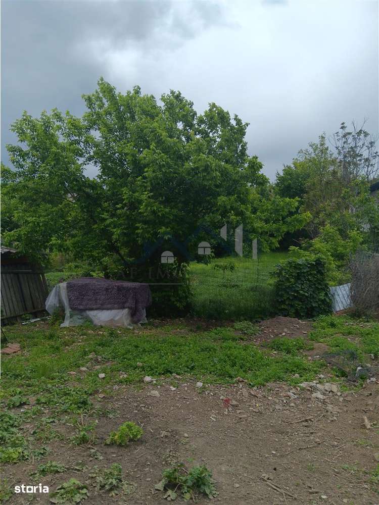 Ciurbesti TEREN 1347mp cu casa batraneasca 61mp utilitati trase panora - Imagine principală: 4/12