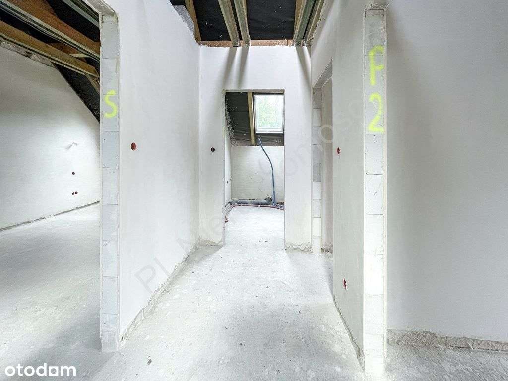 Zaledwie 1 km od szkoły w Adamowiźnie !-16