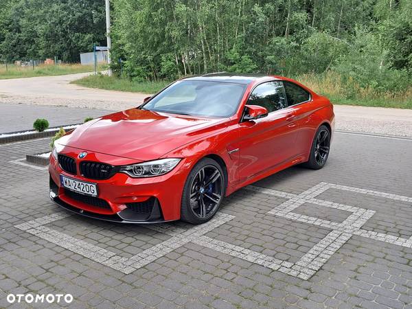 BMW M4 DKG - 3