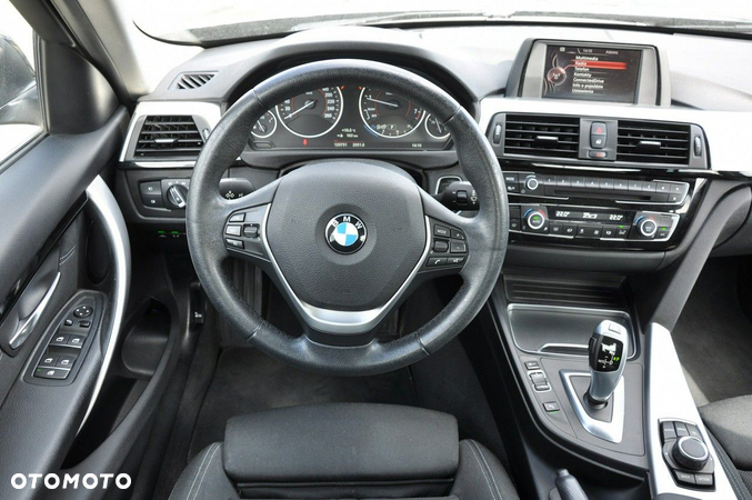 BMW Seria 3 318i - 20