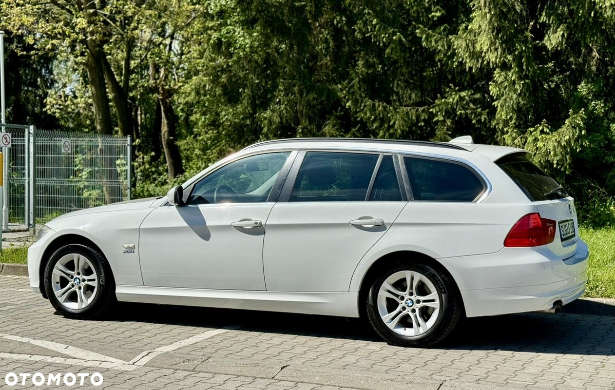 BMW Seria 3 320d xDrive - 5