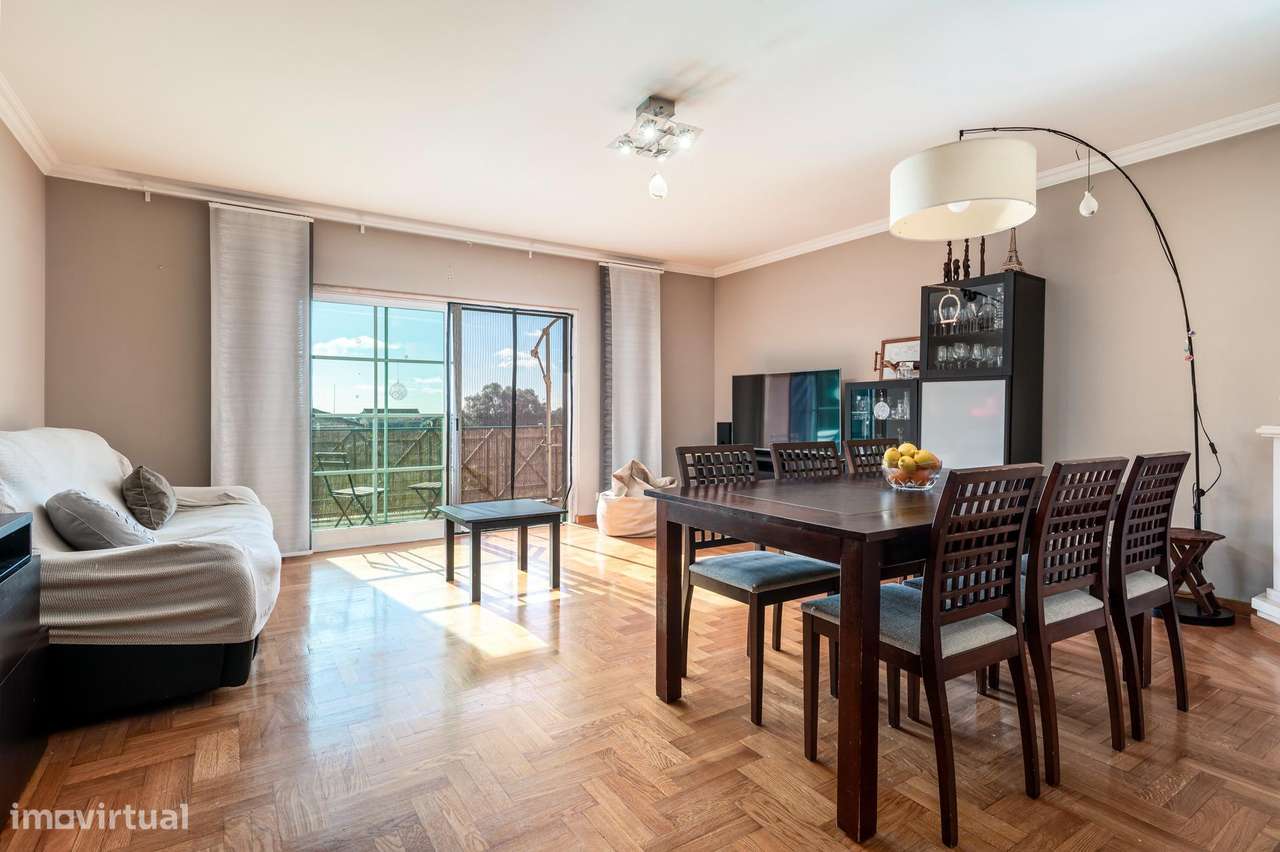 T3 Condomínio privado com piscina em Alcabideche - Grande imagem: 4/27