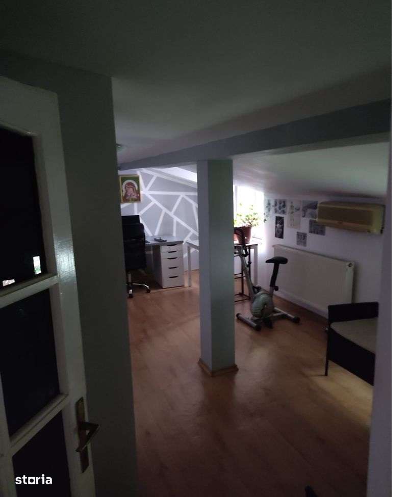 Vila 5 camere  zona Brancoveanu, Piata Sudului - Imagine principală: 3/11