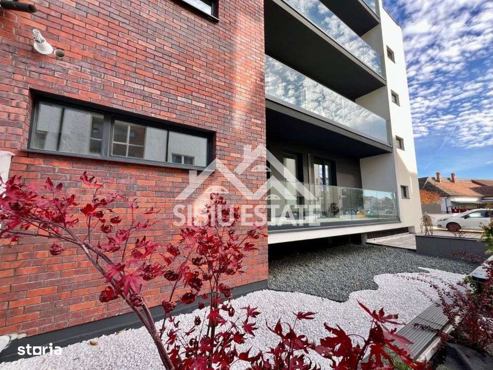 Apartament Premuim 3 camere Sibiu central, boxa si garaj - Imagine principală: 1/20