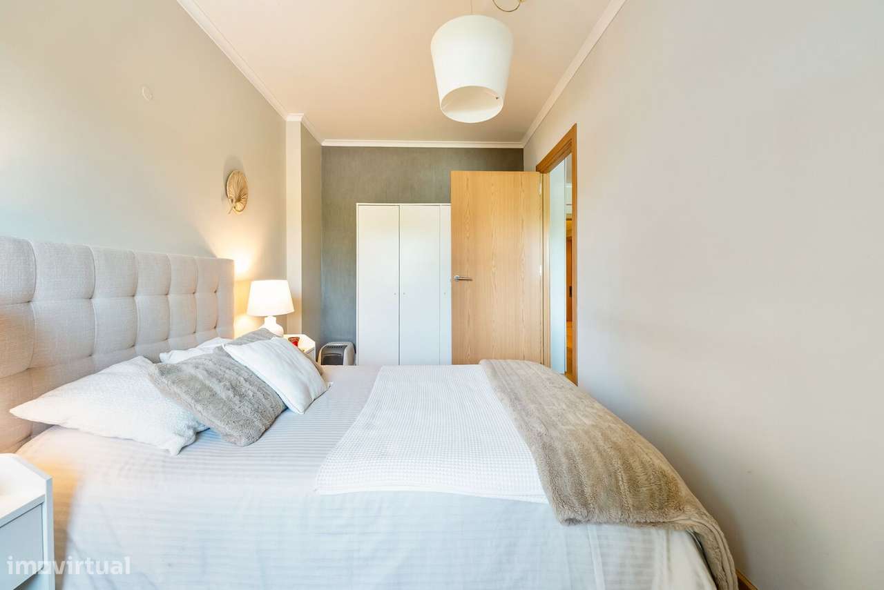 Apartamento T4 com estacionamento, Carnaxide, Oeiras-15