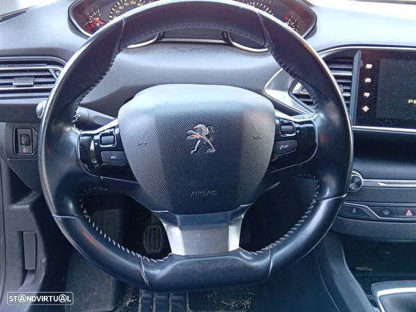 Volante Peugeot 3008 Suv (M_) - 1