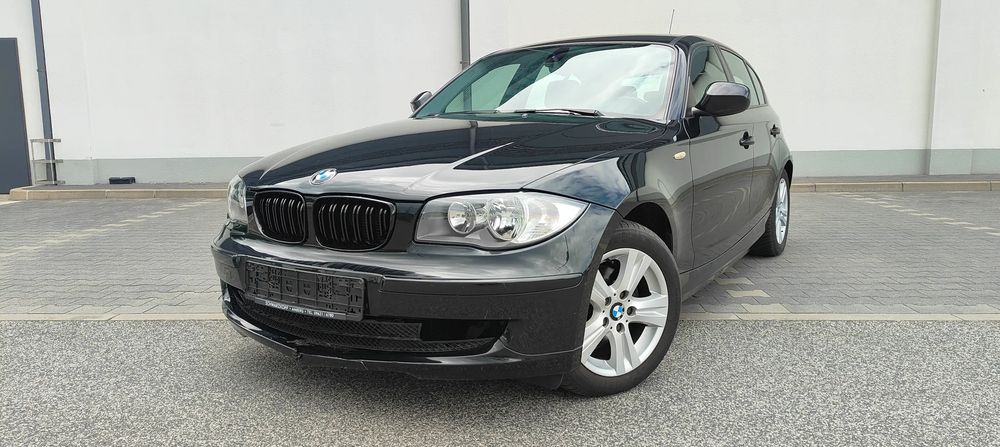 BMW 1 Series E81/E87 116i Edition Lifestyle 2011