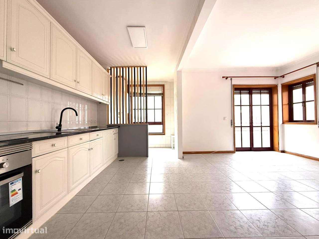 Apartamento T3 com Suíte, Varanda e Garagem – Praia do Furadouro-7