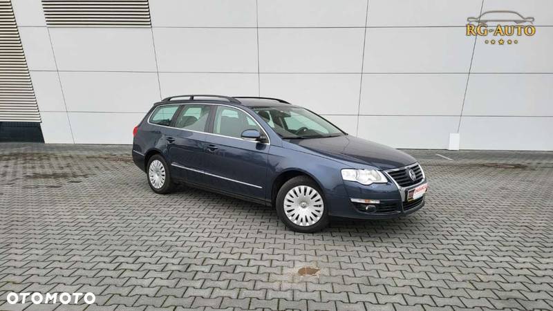 Volkswagen Passat - 4