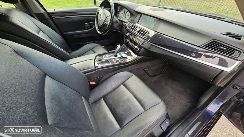 BMW 520 d Auto - 25