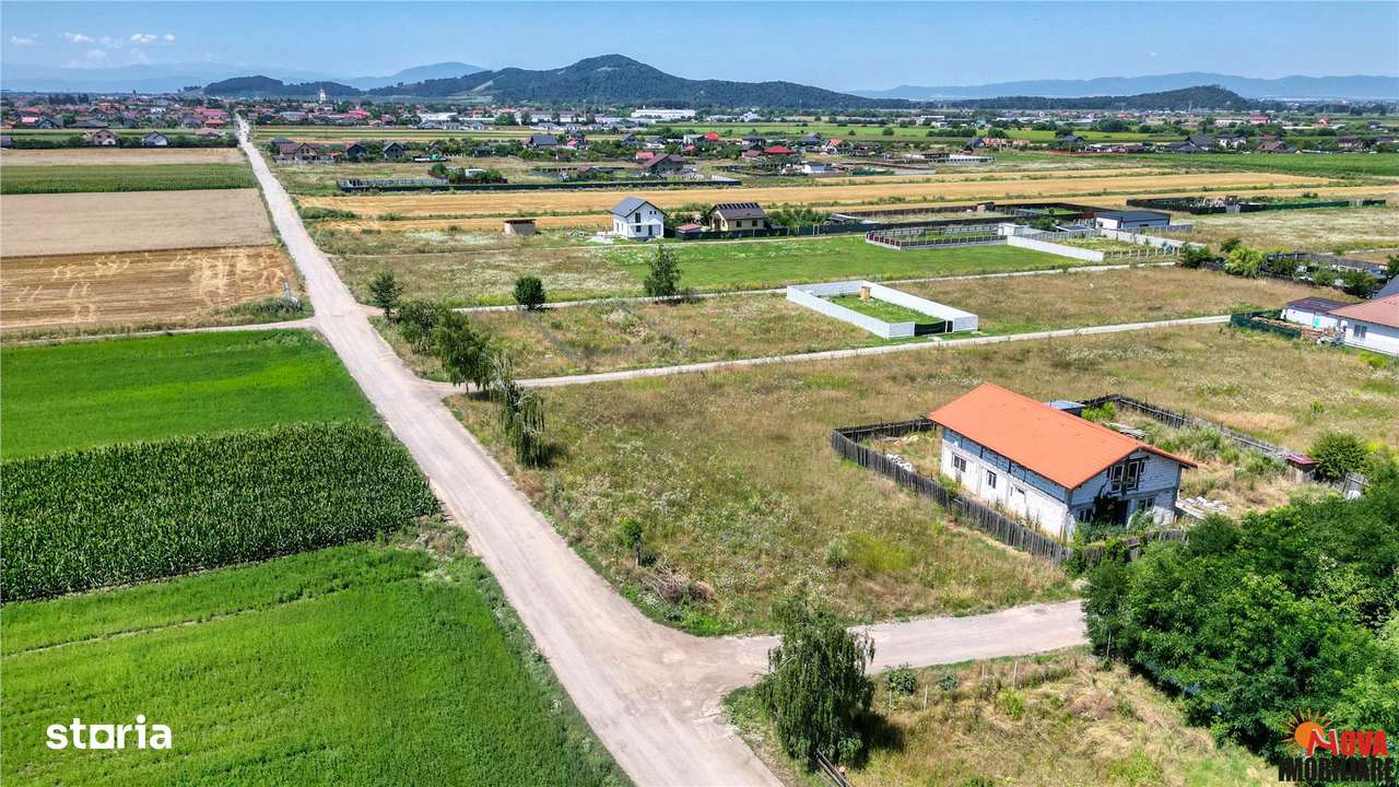 Teren intravilan Harman-1