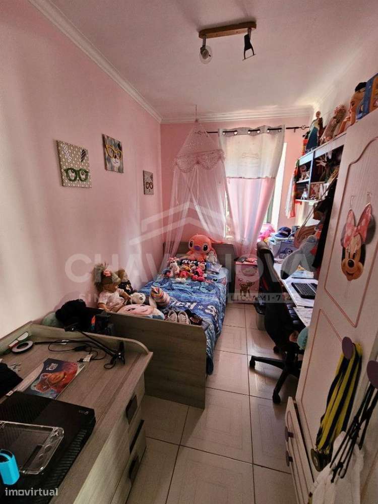 4 Moradias e 2 Espaços Comerciais - Grijó - Vila Nova de Gaia - Grande imagem: 5/25