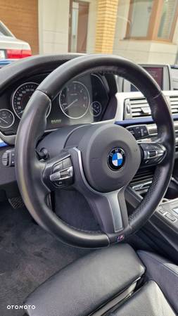 BMW Seria 3 320d M Sport - 8