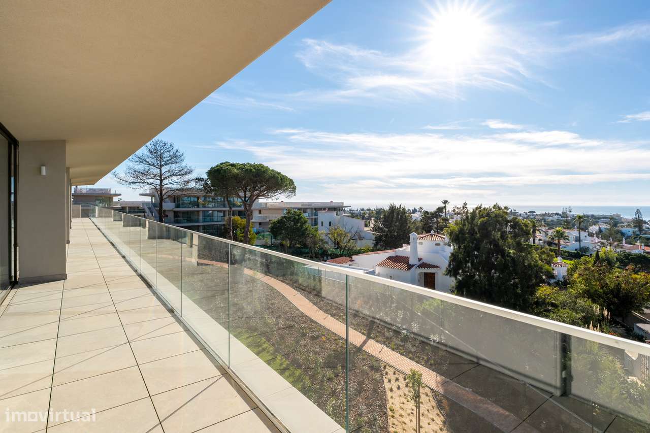 Luxuosa penthouse com vista mar e piscina aquecida-33